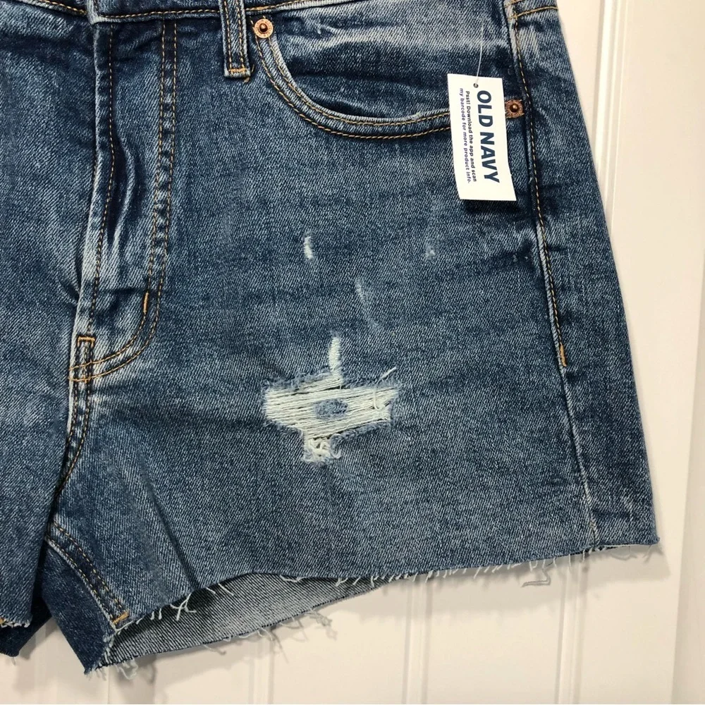 Old Navy High Rise Straight Smooth Pockets Distressed Ripped Row‎ Hem Shorts 10